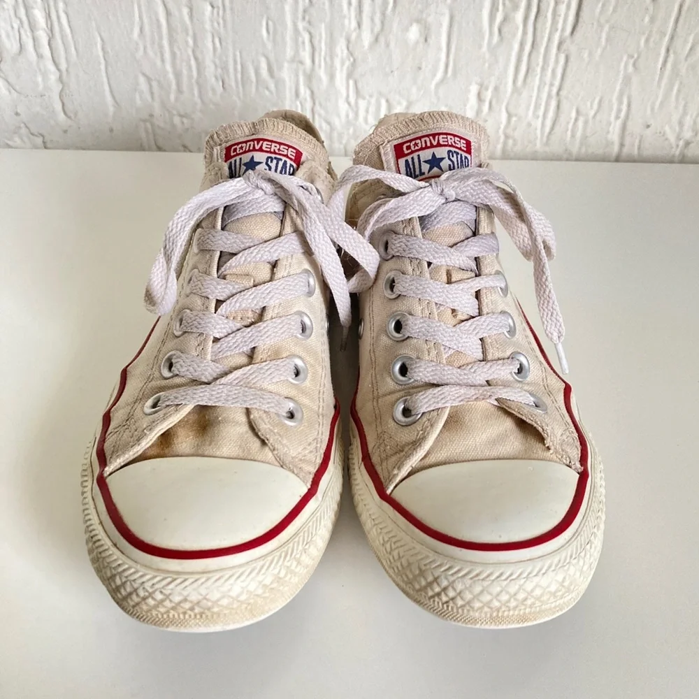 Converse White All Star Low Top Sneakers Size 7